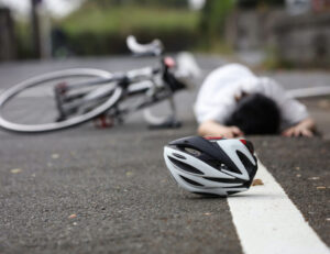 東京の根管治療専門外来、笠原デンタルオフィスで、「噛むと痛い」は歯根膜炎のサイン？神経を取ったはずの歯が痛む理由と対策を専門医が解説