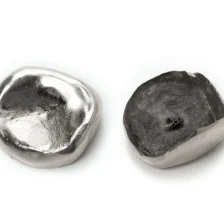 東京の根管治療専門外来、笠原デンタルオフィスで、「女性は虫歯や歯周病になりやすい」は本当？女性のための、自分を労る歯科治療について解説